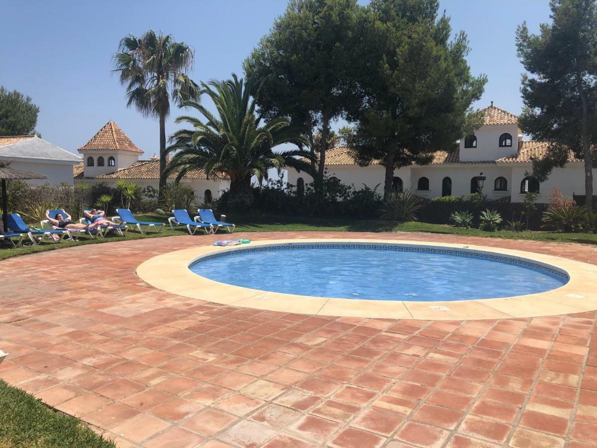 Beautiful New Apartment With Sea View Castillo de Sabinillas Eksteriør bilde